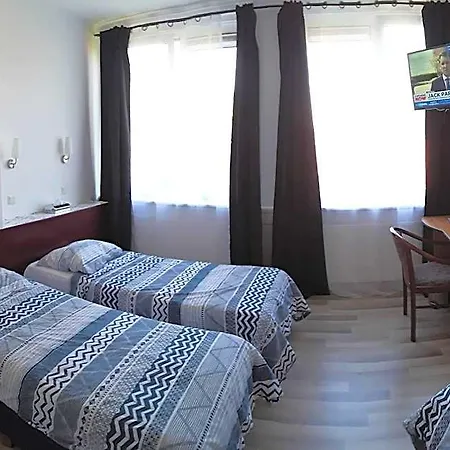 Baan Hotel 2*