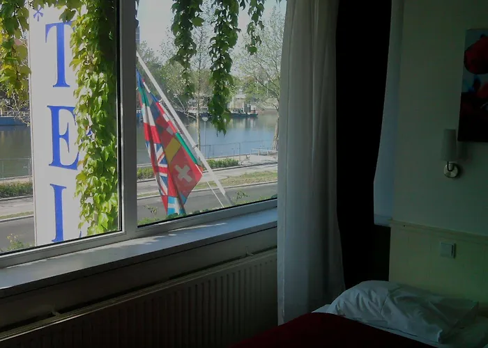 Baan Hotel Rotterdam